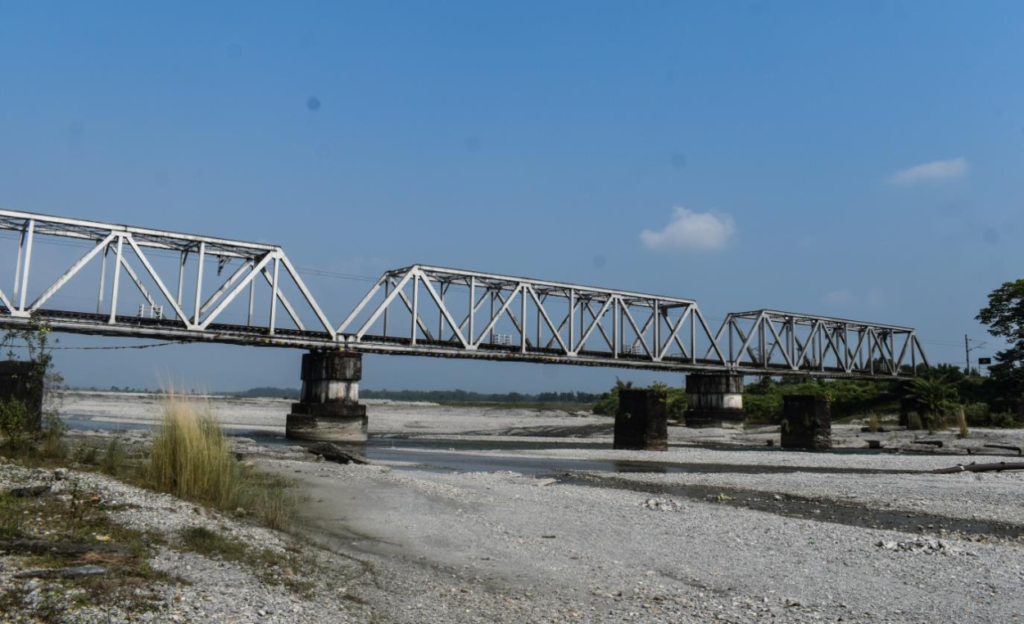 Lataguri Chel River